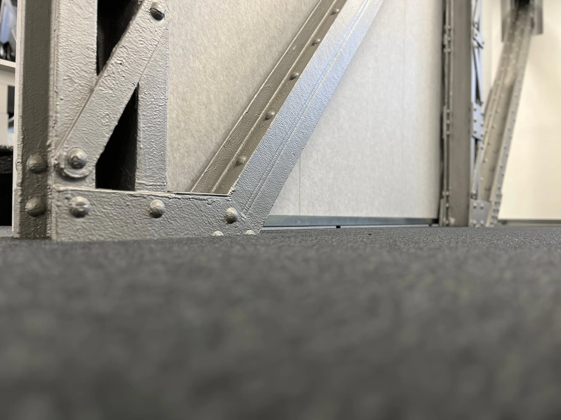 Detailansicht der akustischen Trennwände